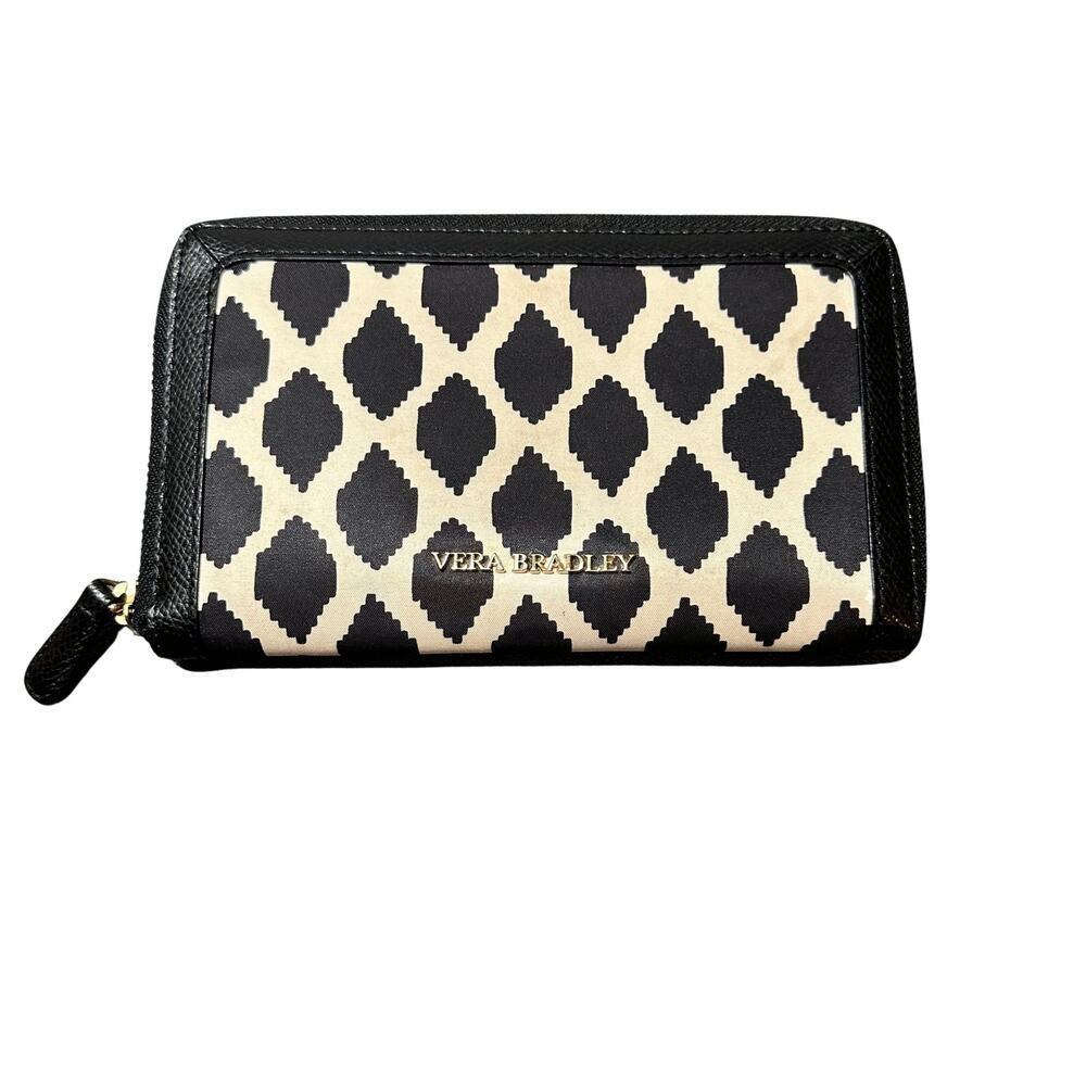 🖤 Vera Bradley Zip-Around Wallet 🖤 Black & White Lattice | Chic & Functional